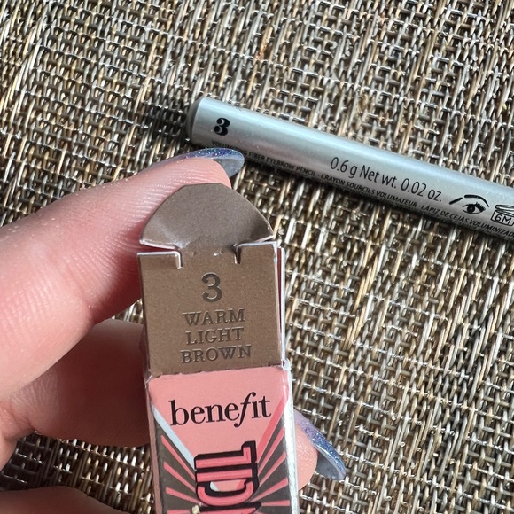New! Benefit Gimmie Brow + Volumizing Pencil shade #3 - Picture 2 of 4